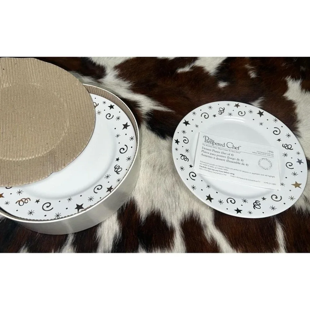 The Pampered Chef Dessert Plates Set of 4 White Black Gold Stars Excellent 8in